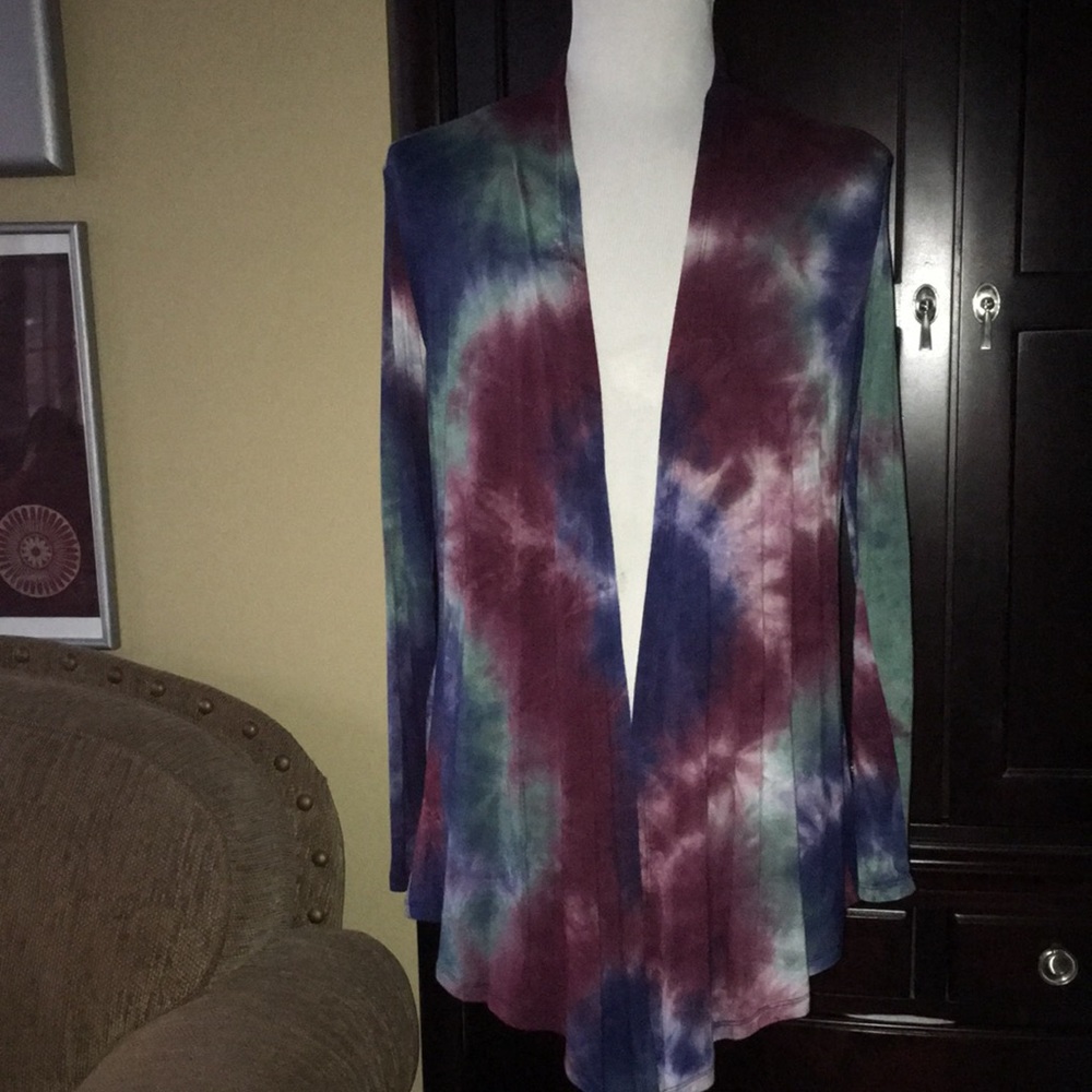 Tie dye cardigan 2 X by All Yours